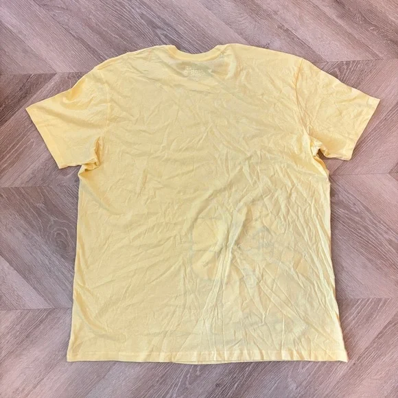 2X Nintendo Yellow T-Shirt with Cartoon Graphic - Picture 4 of 4